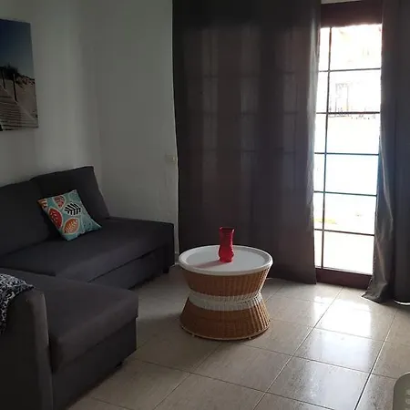 Sun Beach 1 Apartment *